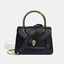 Bolsa de mão feminina de couro Bvlgari Serpenti tiracolo dourada comprar usado Bolsa de mão feminina de couro Bvlgari Serpenti tiracolo dourada comprar usado  Enviando para Brazil