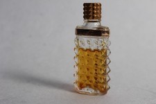 Flacon parfum miniature d'occasion Flacon parfum miniature d'occasion  Seyssel