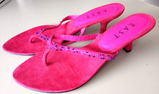 East beaded toepost for sale  WHITLEY BAY