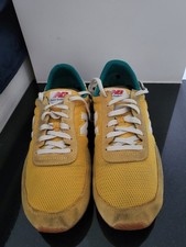 Scarpe uomo sportive usato  Loano