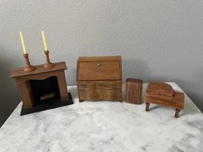 Wooden dollhouse furniture for sale  Milton
