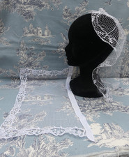 Antique breton headdress d'occasion  Expédié en Belgium