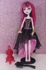 2012 monster high d'occasion  Expédié en Belgium