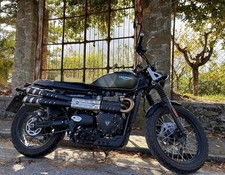 Scarico sportivo triumph usato  Urbisaglia