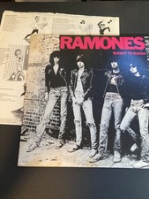 Rocket to Russia by Ramones 1977 Orig Press Vintage Vinyl Lp comprar usado  Enviando para Brazil