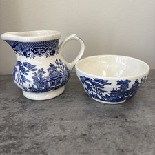 willow pattern jug for sale  ORMSKIRK