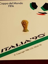 Spilla oro 8kt usato  Senigallia