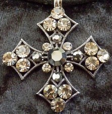 Croix fantaisie strass d'occasion  Six-Fours-les-Plages