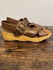 Famolare women sandals for sale  Sacramento