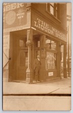 Liquor saloon broadway for sale  Athens