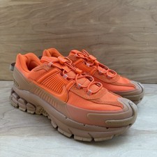 Usado, Nike Zoom Vomero Masculino Tamanho 9.5 Roam Safety Laranja e Goma Marrom Claro FV2295-800 comprar usado  Enviando para Brazil