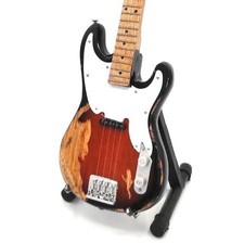 Baixo STING em miniatura com suporte THE POLICE display PRESENTE comprar usado  Enviando para Brazil