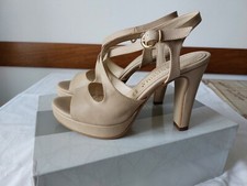 Scarpe donna sandali usato  Italia