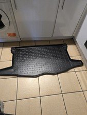 Genuine toyota yaris for sale  WORCESTER