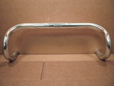 Barras "nervas" Cinelli (42cm/26.0mm) novas e antigas com curvas anatômicas... prata brilhante comprar usado  Enviando para Brazil