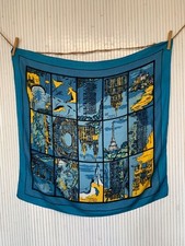 Foulard carré soie d'occasion  Le Péage-de-Roussillon