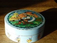 Ancienne boite bonbons d'occasion Ancienne boite bonbons d'occasion  Gouville-sur-Mer