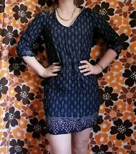 Robe motifs ethniques d'occasion Robe motifs ethniques d'occasion  Prades