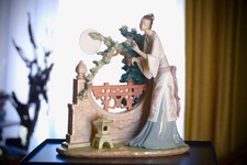 Lladro oriental moon for sale  Claremont