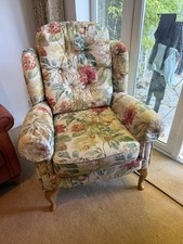 Hamptons fireside arm for sale Hamptons fireside arm for sale  DUNSTABLE