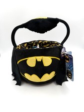 Balde de pelúcia Flipeez por ABG Batman Wing Cape Flapping Halloween truque ou guloseima comprar usado  Enviando para Brazil