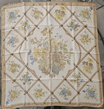 foulard hermes carre soie d'occasion foulard hermes carre soie d'occasion  Étaules