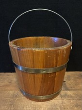Balde balde de madeira rústico feito à mão cabo de arame e faixas de metal 6,25”x7” comprar usado  Enviando para Brazil