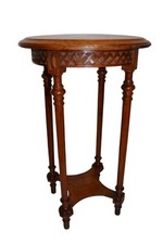Elegante selet stile usato  Borgo San Dalmazzo