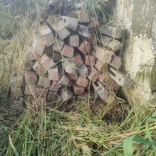 Pali cemento usato  Carovigno