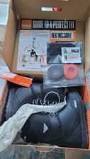 Thirtytwo lashed snowboard for sale  DRONFIELD