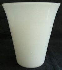 Vase blanc vintage d'occasion  Lescar