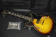 Gutiar elettrico yamaha usato  Spedire a Italy