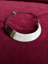 Collana girocollo tribale usato  Avigliana
