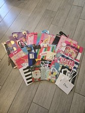 Assorted gift bags for sale  Las Vegas