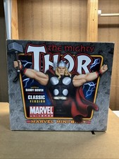 Marvel universe 2010 for sale  New London