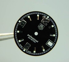 Tagheuer professional 200m d'occasion  Vaux-sur-Mer