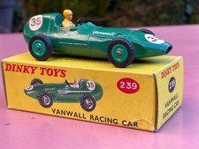 Dinky toys 239 d'occasion  Expédié en Belgium