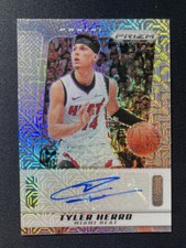 Assinaturas autografadas 2024-25 Panini Prizm Deca Tyler Herro #PDS-HER Mojo Prizm /25 comprar usado  Enviando para Brazil