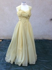 Robe soir 1950 d'occasion Robe soir 1950 d'occasion  Montlouis-sur-Loire