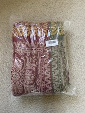 New chenille throw for sale New chenille throw for sale  WREXHAM