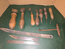 Lot outils anciens d'occasion  Ciry-le-Noble