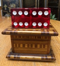Conjunto de dados vintage Jumbo D6 cassino canto quadrado vermelho 50mm/2” baquelite ou acetato comprar usado Conjunto de dados vintage Jumbo D6 cassino canto quadrado vermelho 50mm/2” baquelite ou acetato comprar usado  Enviando para Brazil