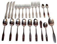 Usado, Conjunto de 22 talheres de aço inoxidável padrão violino fabricante desconhecido Japão UNF40 comprar usado  Enviando para Brazil