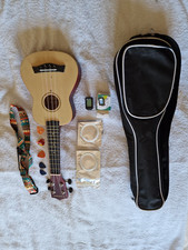 Alto ukelele yumzeco for sale  CAMBORNE