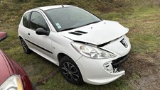 Moteur peugeot 206 d'occasion  Villegusien-le-Lac