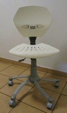 Sedia bianca ergonomica usato  Meran