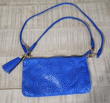Mini bolsa conversível Arezzo couro azul cobalto perfuração bolha comprar usado  Enviando para Brazil