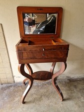 Mahogany and mahogany d'occasion  Expédié en Belgium