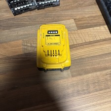 Dewalt 18v5.0ah dcb184b for sale Dewalt 18v5.0ah dcb184b for sale  PRESTON