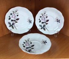 Royal albert. queens for sale  LANARK